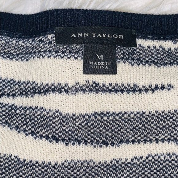 Pre-Owned $90 Ann Taylor Zebra Zip Cardigan Medium - Picture 5 of 10